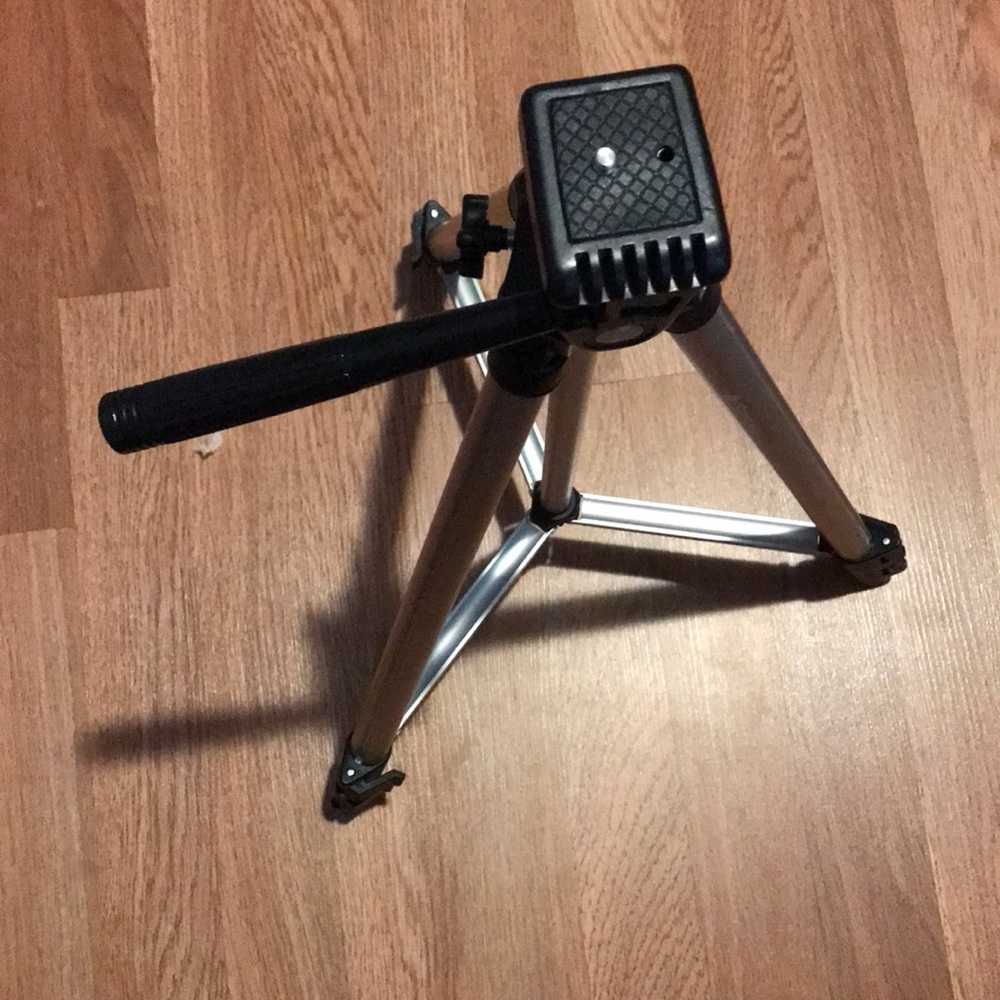 Samsonite Photo/Video Camera tripod - Picture 2 of 8